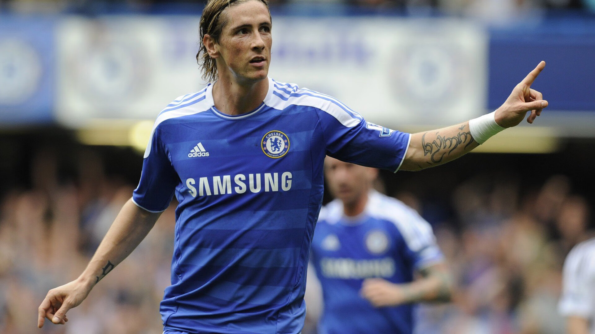 “足球+音乐+影像”多元文化产业融合，开创行业新局面，音乐与足球的融合课题